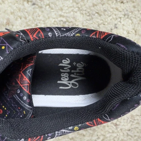 Yes We Vibe Men 9.5/Women‎ 11 Tribal Style Shoes - Picture 5 of 9